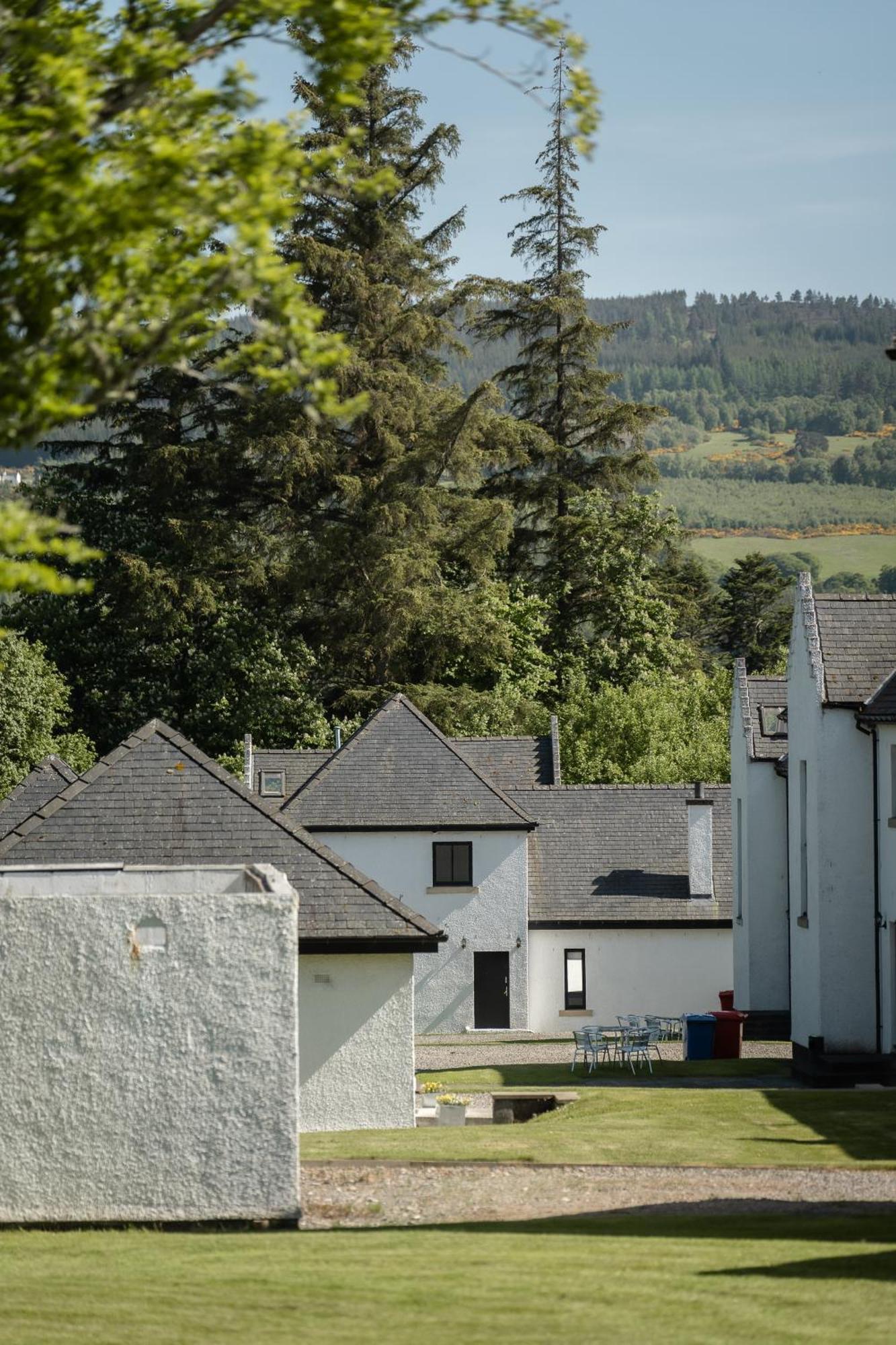 Вілла Achnagairn Estate - Self-Catering Mini Manors Б'юлі Екстер'єр фото